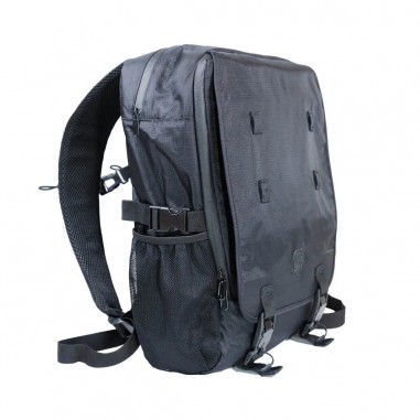 MOCHILA SLIM NEGRA-OZETA